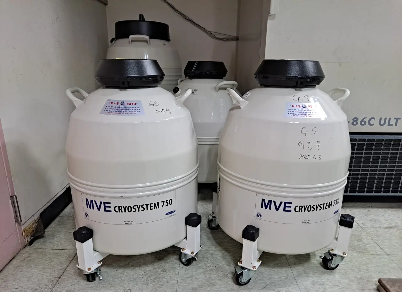 cryosystem 750 液氮罐 cryosystem 750 液氮罐